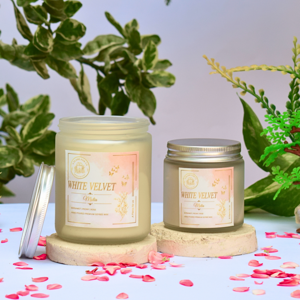 White Velvet Motia Flavour Candle